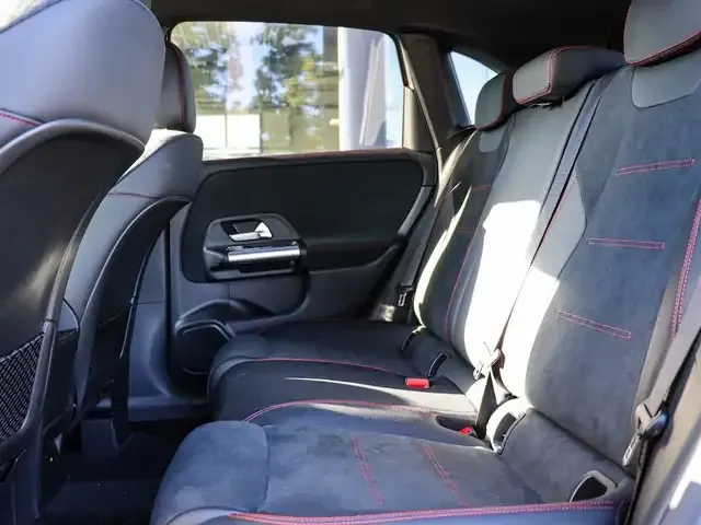 Mercedes-Benz B 250