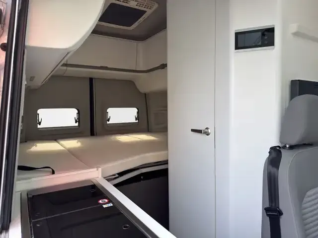 Volkswagen Grand California