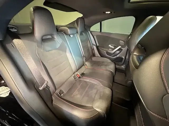 Mercedes-Benz CLA 220