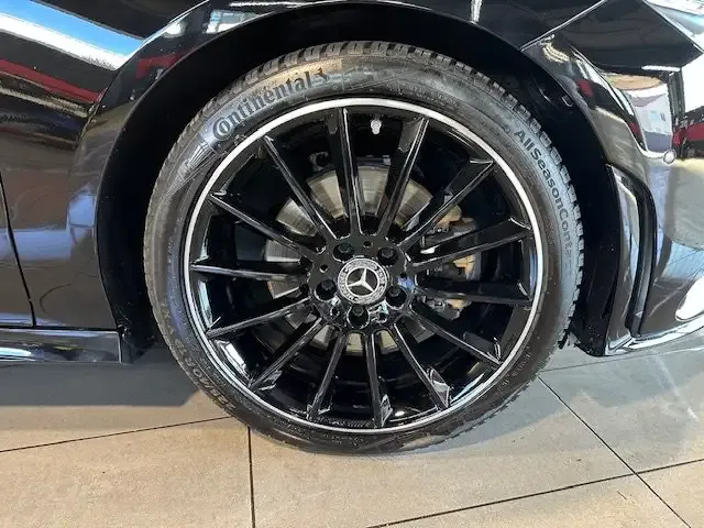 Mercedes-Benz CLA 220