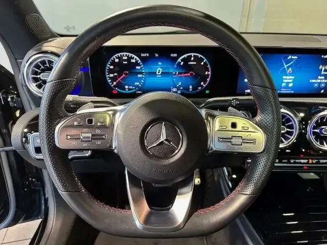 Mercedes-Benz CLA 220