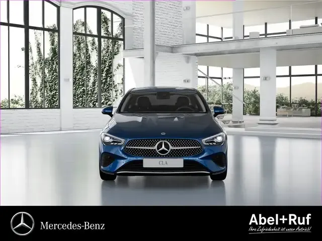 Mercedes-Benz CLA 180