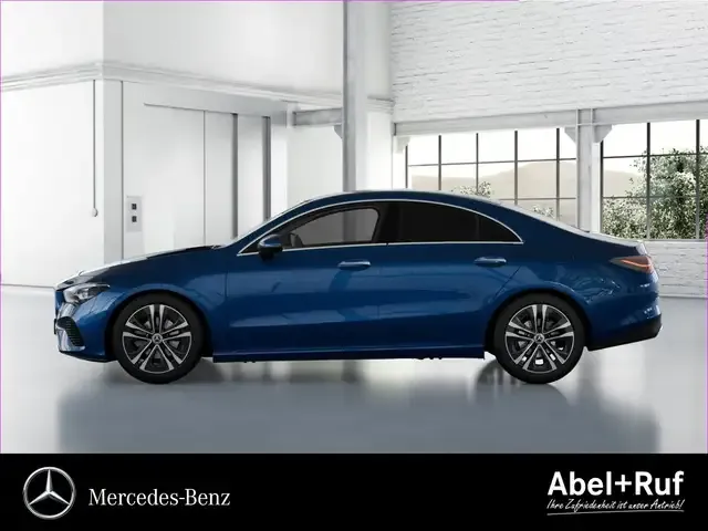 Mercedes-Benz CLA 180