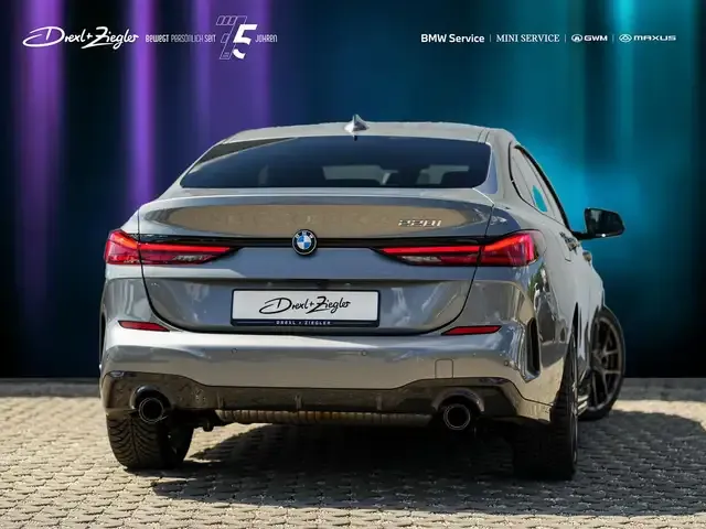 BMW 220