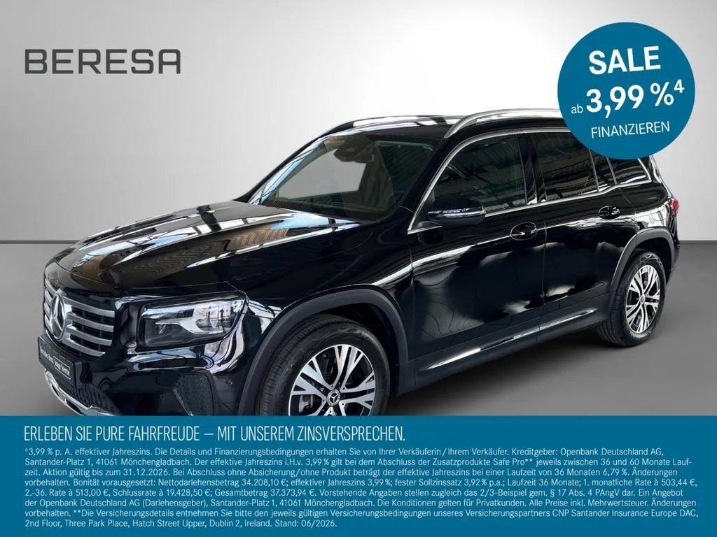Mercedes-Benz GLB 220