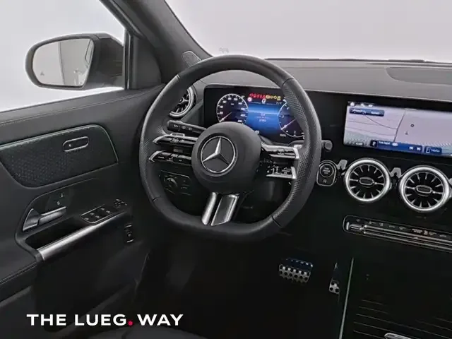 Mercedes-Benz GLA 220