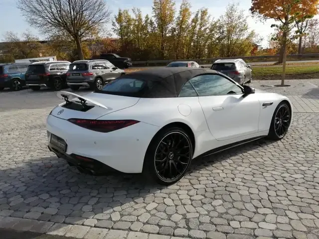 Mercedes-Benz SL 43 AMG
