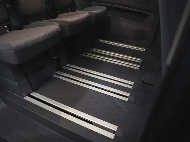 Volkswagen T7 California