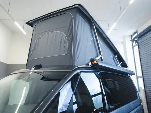 Volkswagen T7 California