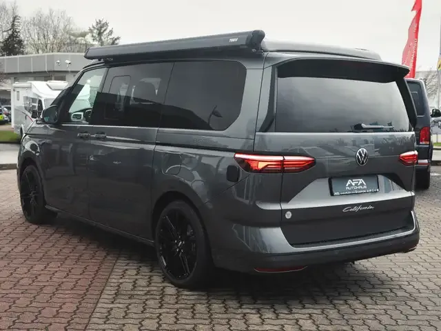 Volkswagen T7 California