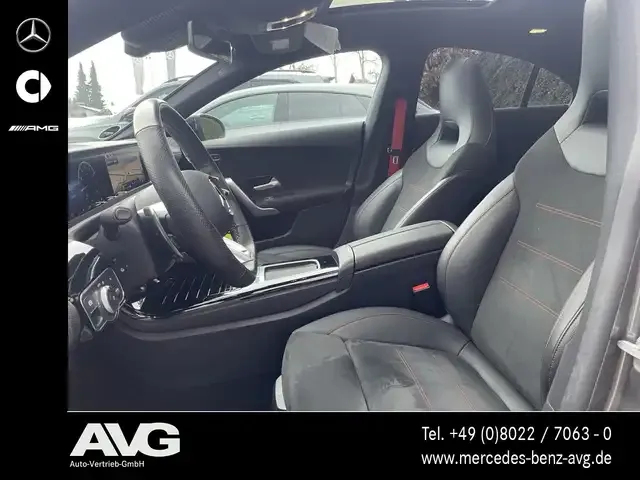 Mercedes-Benz CLA 35 AMG