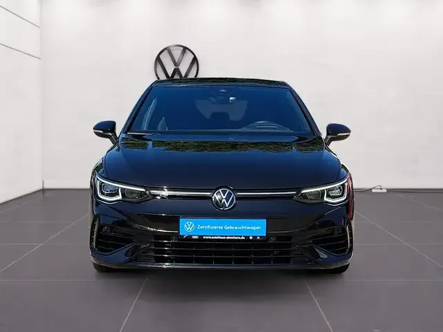 Volkswagen Golf R
