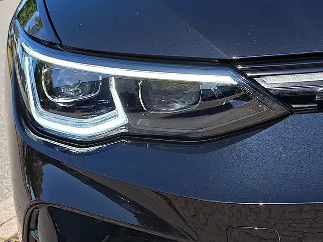 Volkswagen Golf R