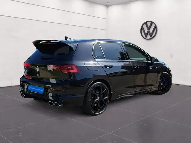Volkswagen Golf R