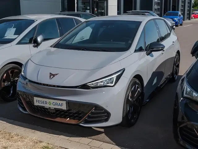 CUPRA Born