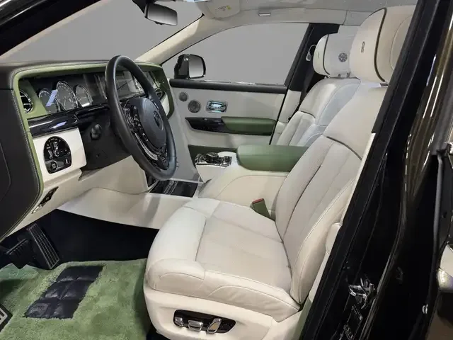 Rolls-Royce Phantom