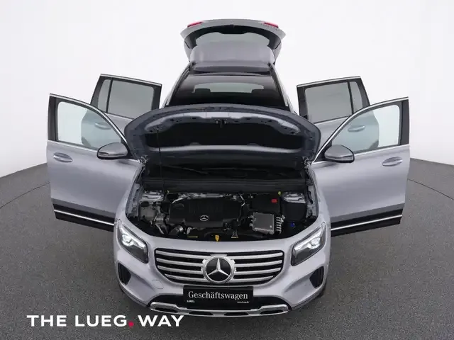 Mercedes-Benz GLB 200