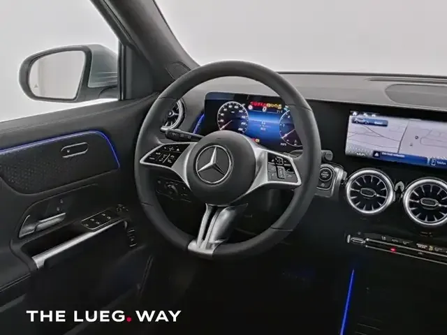 Mercedes-Benz GLB 200