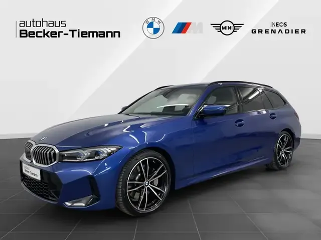 BMW 330