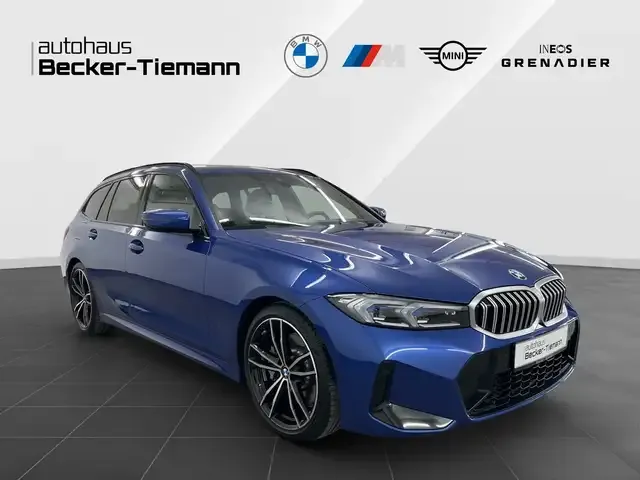 BMW 330