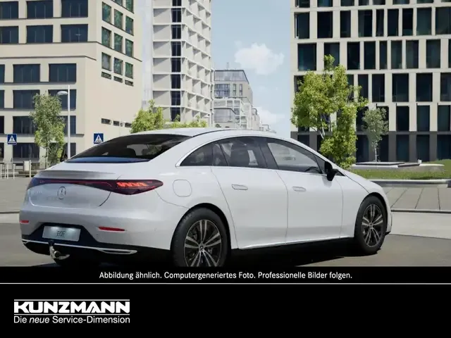 Mercedes-Benz EQE 300