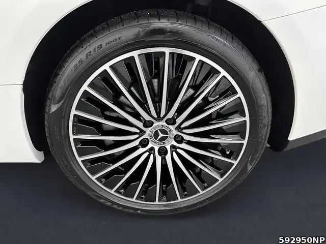 Mercedes-Benz CLE 300