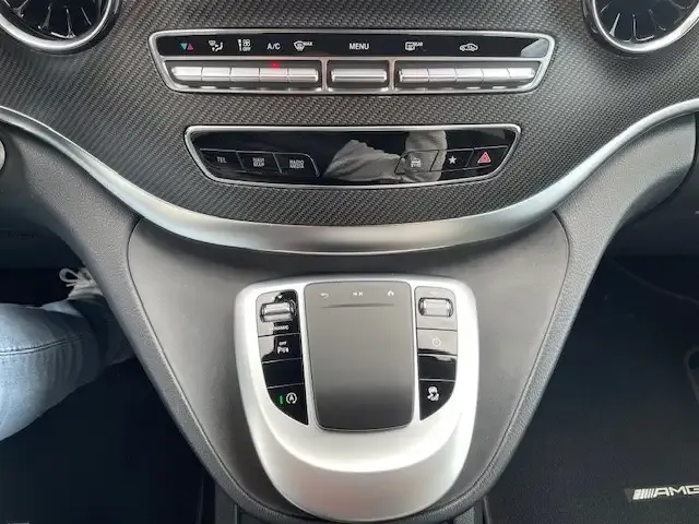 Mercedes-Benz V 250
