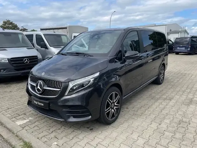 Mercedes-Benz V 250