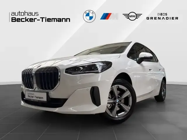 BMW 220