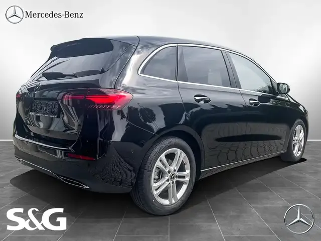 Mercedes-Benz B 200