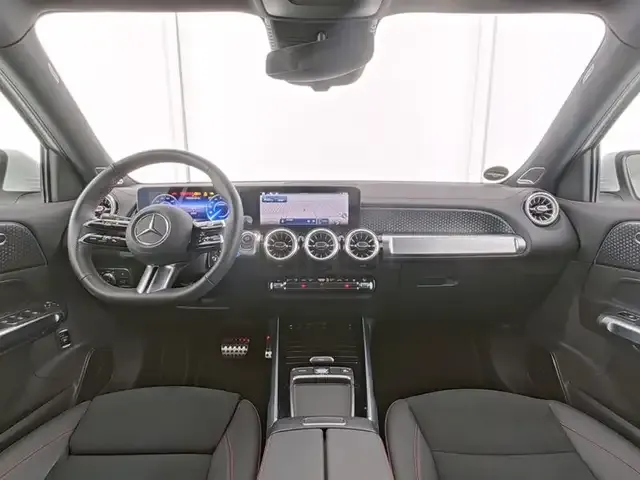 Mercedes-Benz EQB 350