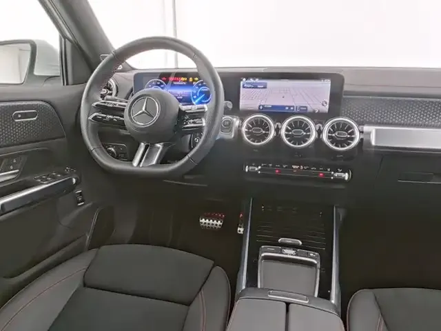 Mercedes-Benz EQB 350