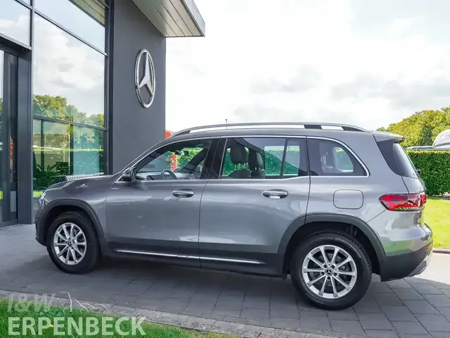 Mercedes-Benz GLB 200