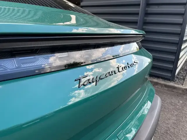 Porsche Taycan