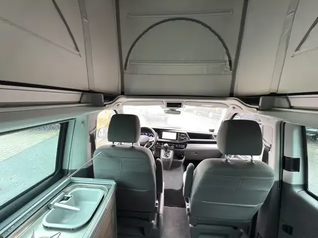 Volkswagen T6.1 California
