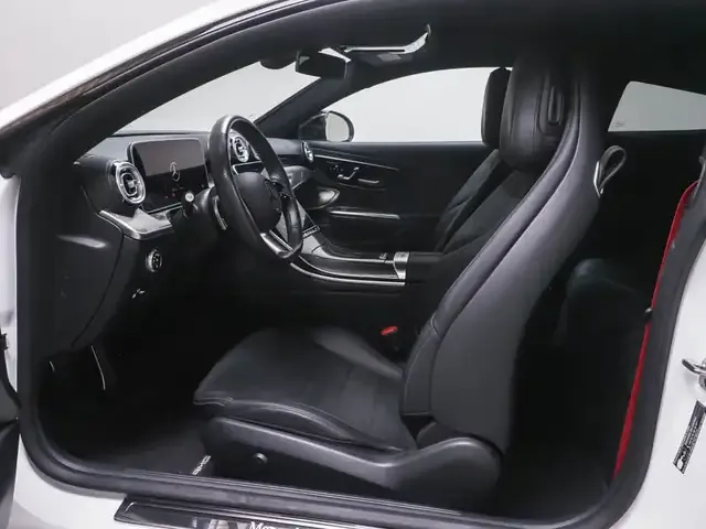 Mercedes-Benz CLE 200