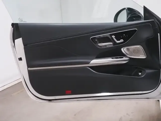 Mercedes-Benz CLE 200