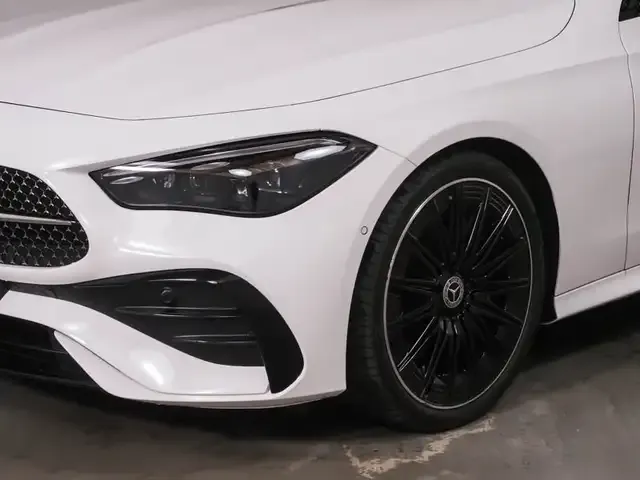 Mercedes-Benz CLE 200