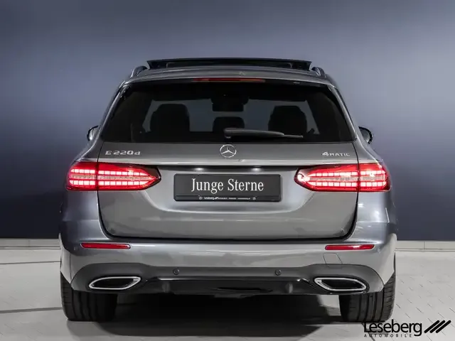 Mercedes-Benz E 220