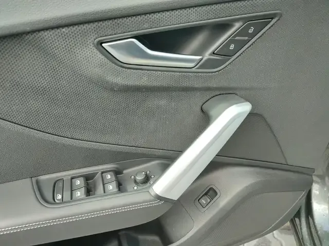 Audi SQ2