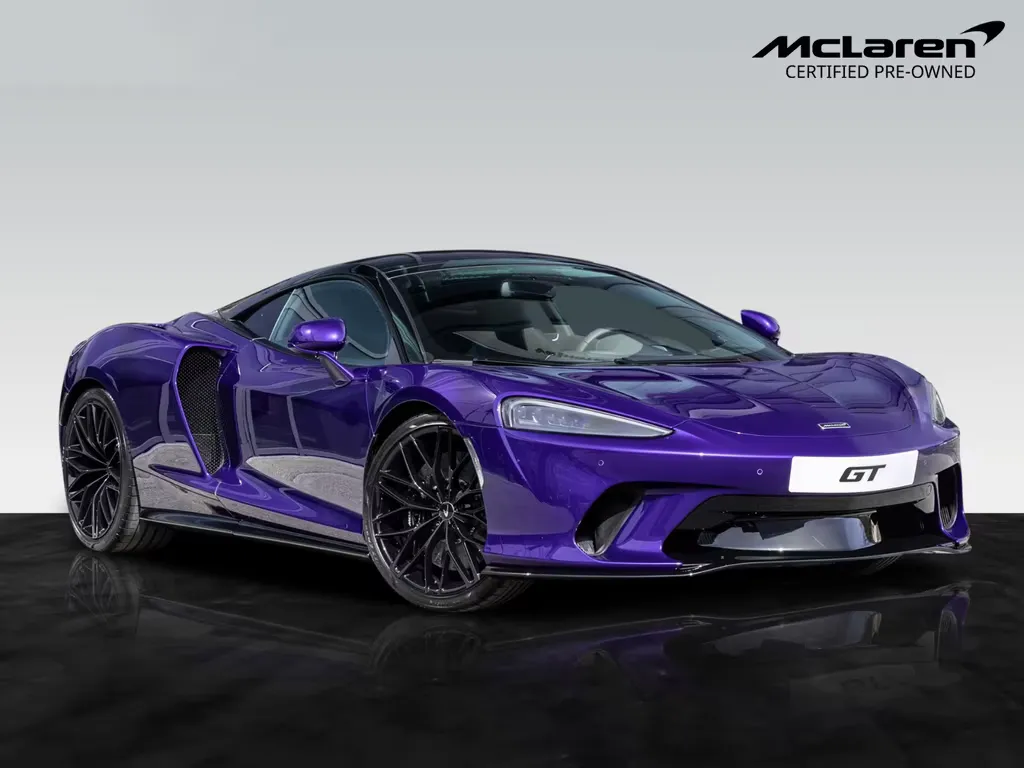 McLaren GT