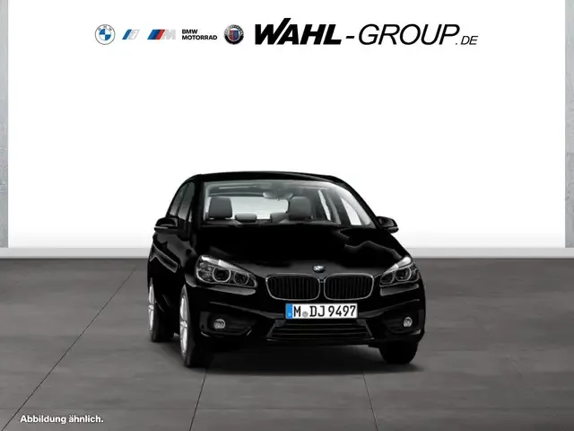 BMW 218