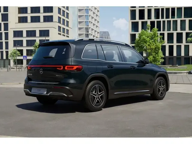 Mercedes-Benz EQB 350