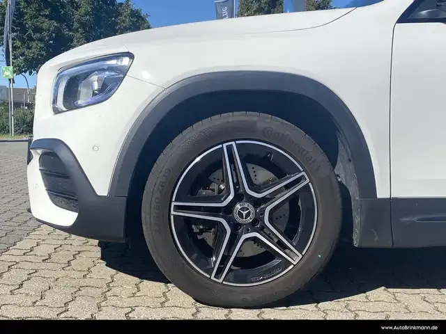 Mercedes-Benz GLB 250