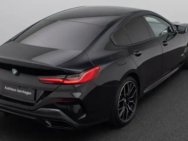 BMW M850