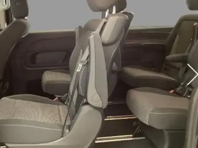 Mercedes-Benz EQV 300