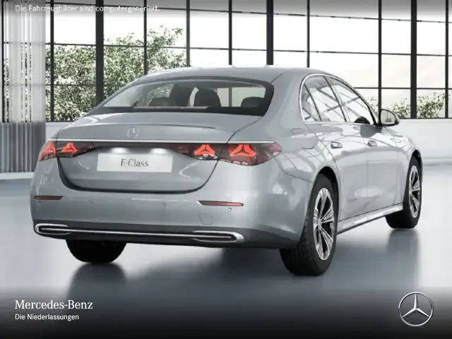 Mercedes-Benz E 220