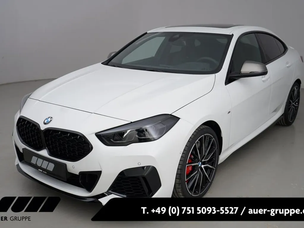 BMW 235