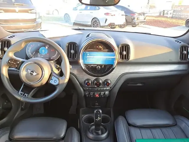 MINI Cooper D Countryman