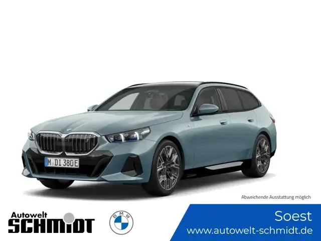 BMW i5